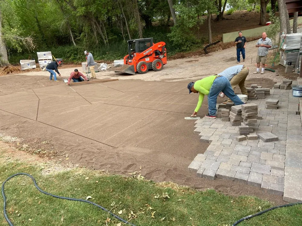 Affordable residential landscaping for beautiful yards in Sedona, AZ by Andrade’s Hardscaping and Landscaping