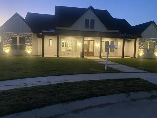 Andrades Lawn Mowing Logo