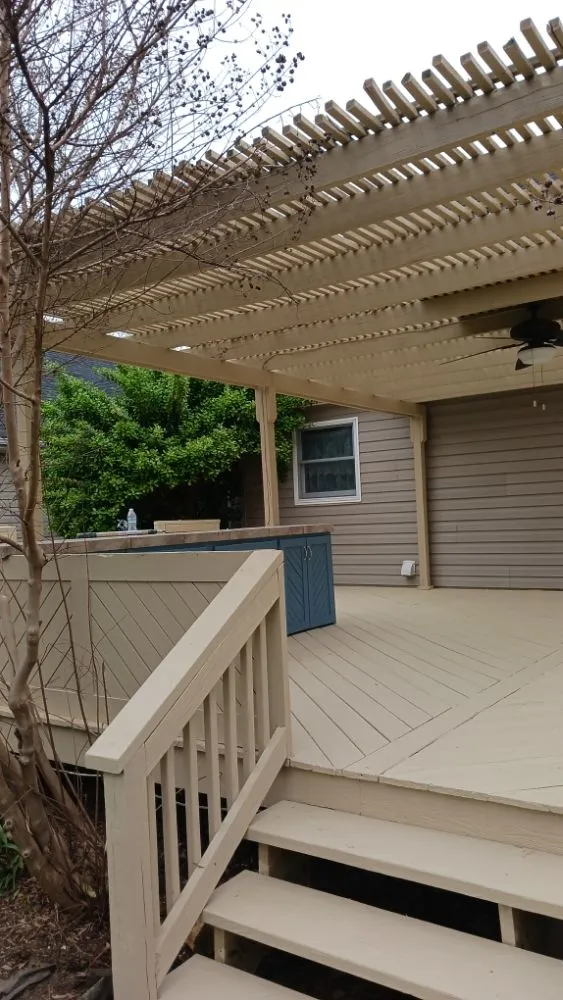 Local yard maintenance in Sterling, VA by Andrade's Painting Service