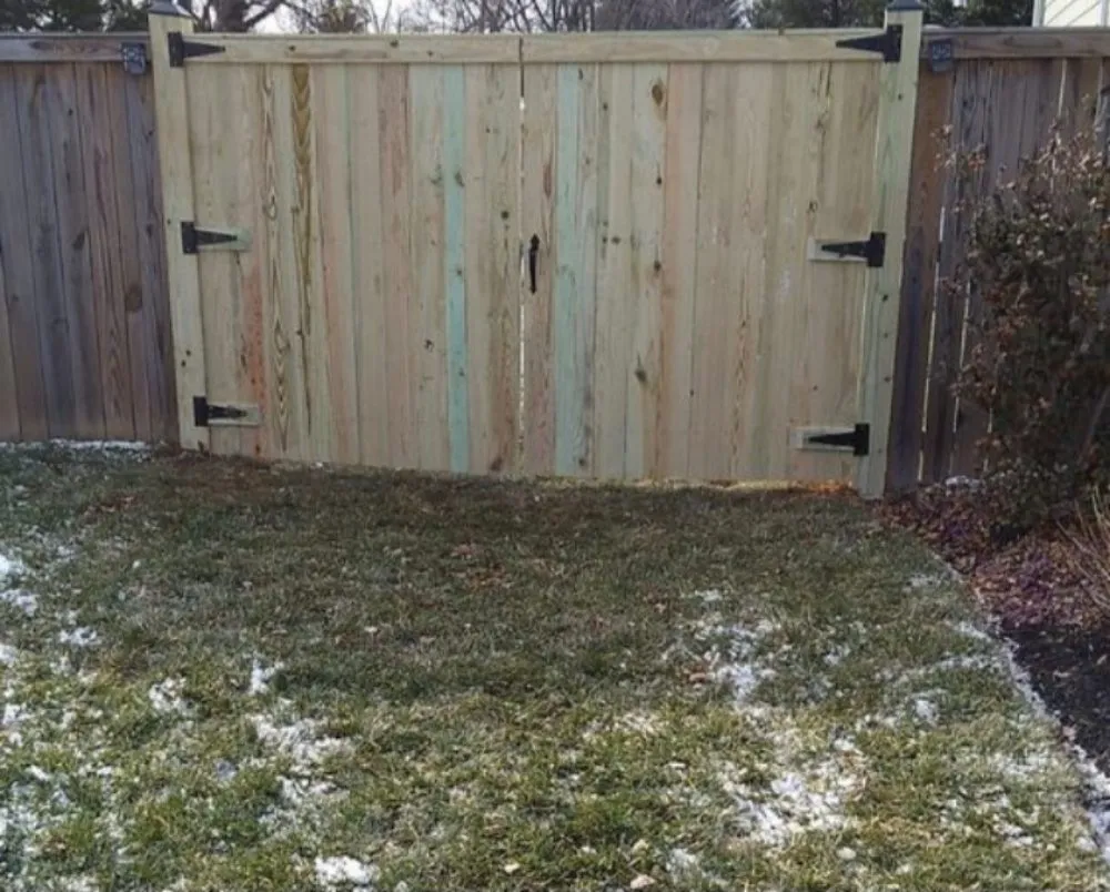 Trusted yard cleanup service in Sterling, VA - Andrade's Painting Service