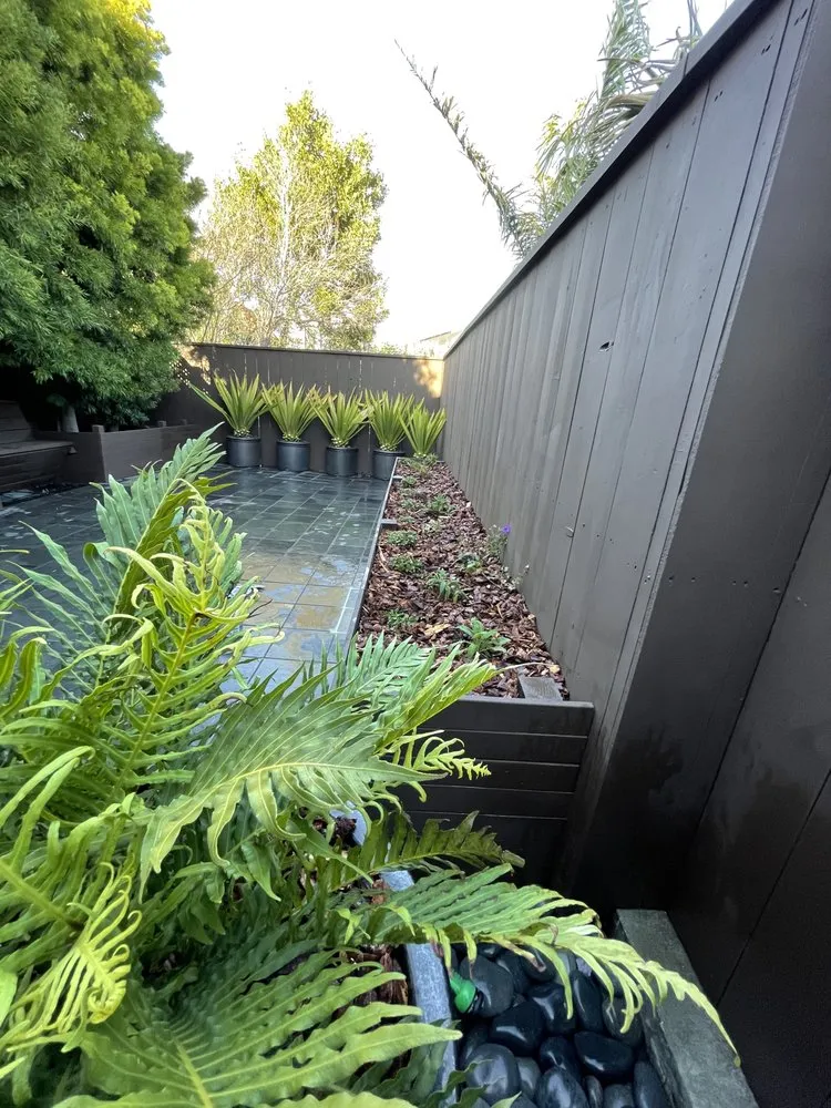 Top-rated landscape installation in Oakland, CA by Andres' Garden Services