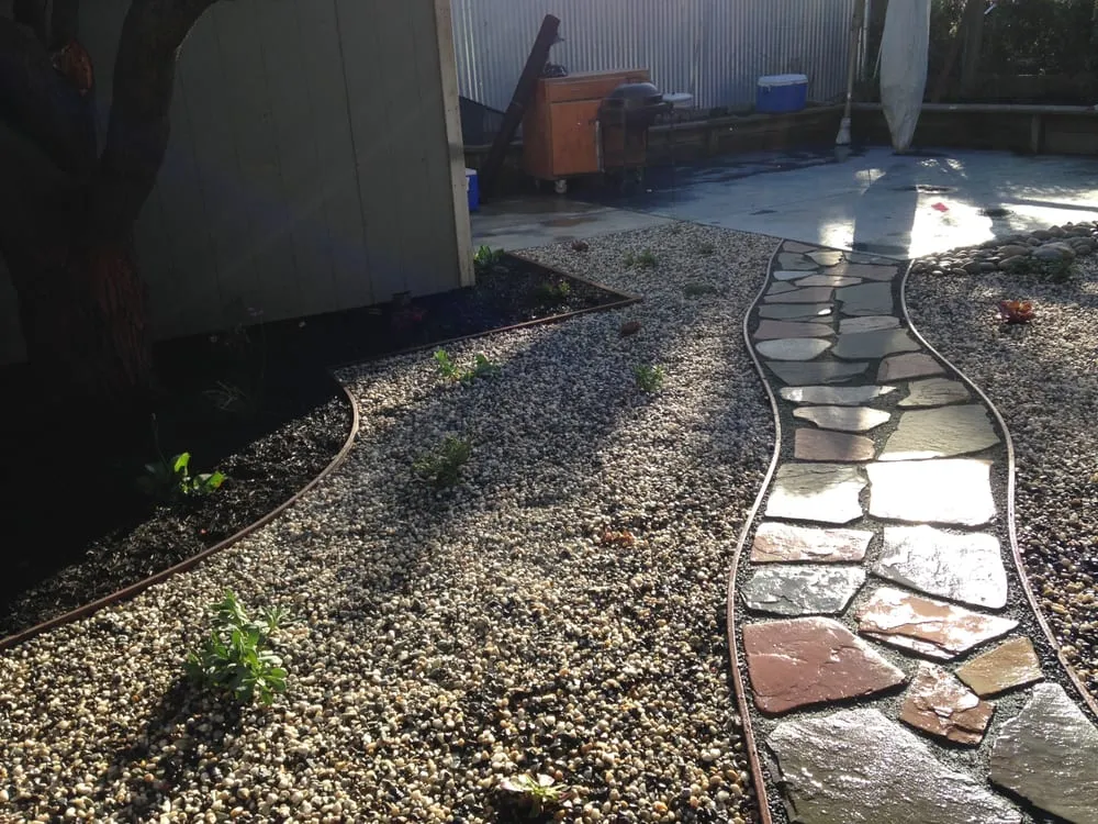 Professional landscaping services near you in Oakland, CA by Andres' Garden Services