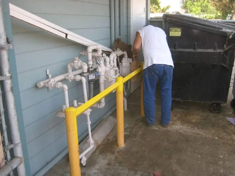 Reliable lawn care service for outdoor upgrades across Vista, CA - Andre's Gardening and Handyman Service