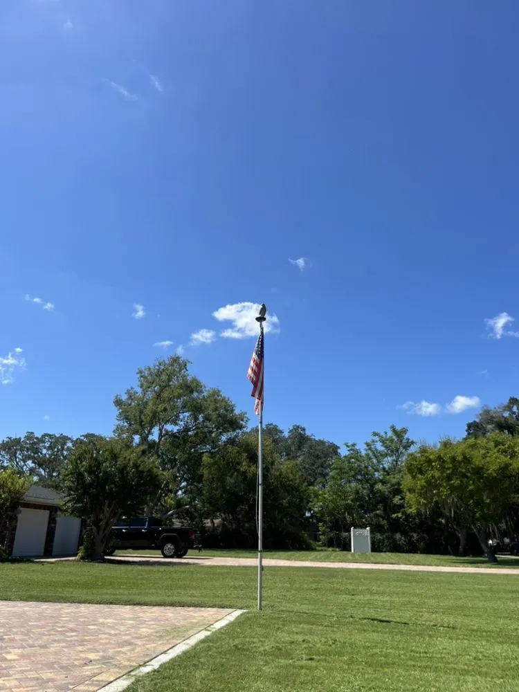 Custom yard maintenance in Holiday, FL by Andres Lawn and Landscaping