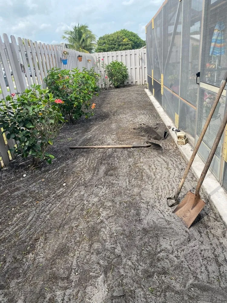 Affordable yard cleanup service in Lantana, FL by Andres Lawn care