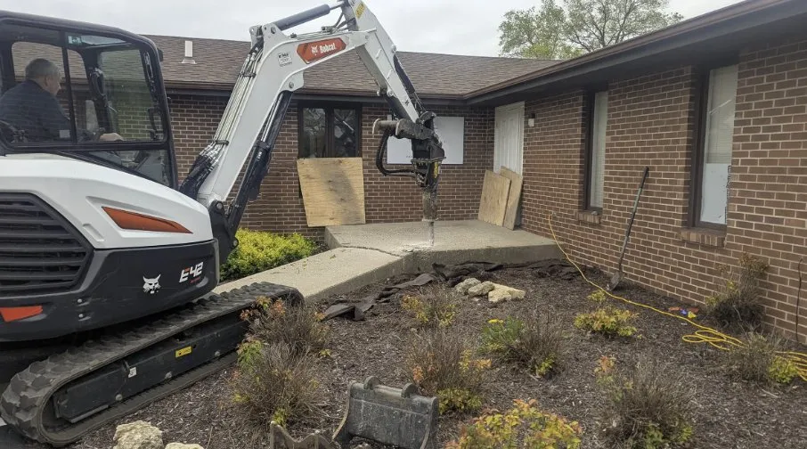 Custom landscape installation experts serving Rockton, IL - Andrew Hermann Landscape Construction