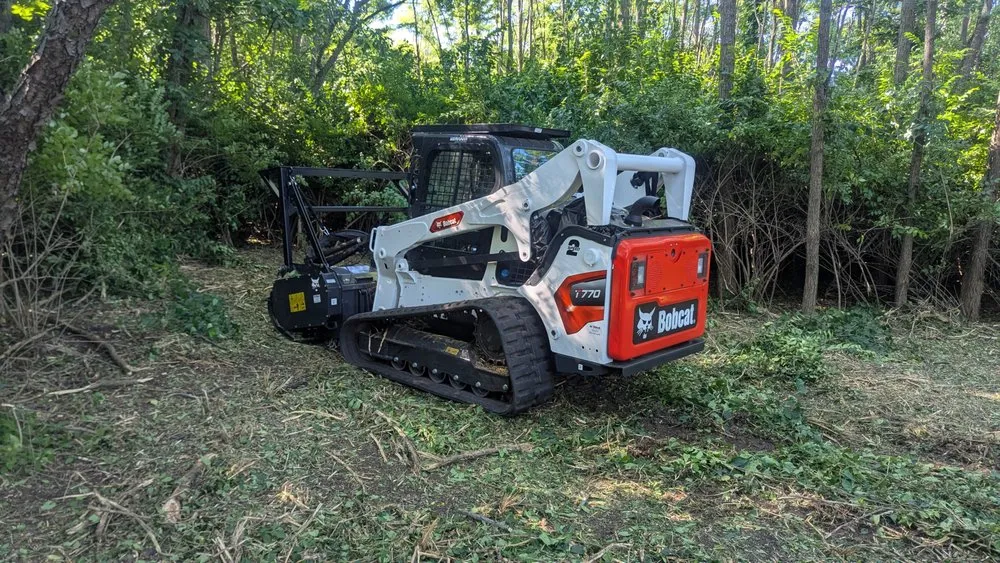 Local residential landscaping in Rockton, IL by Andrew Hermann Landscape Construction