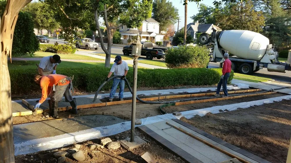 Affordable landscaping services for year-round maintenance in Riverside, CA by Andrew Landscape Construction