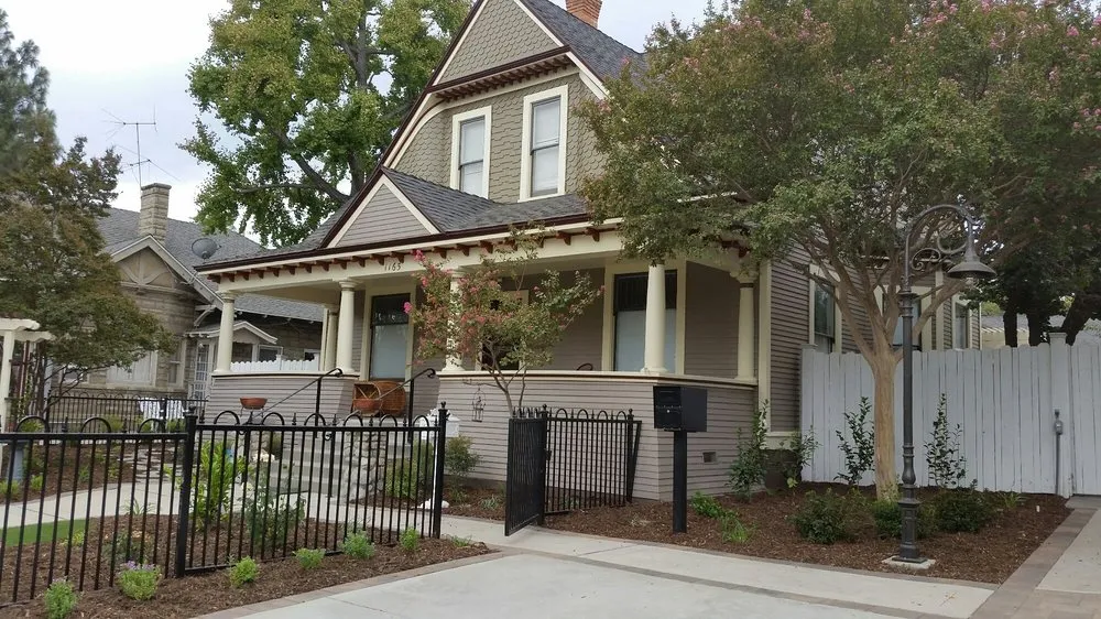 Reliable garden landscaping for year-round maintenance in Riverside, CA by Andrew Landscape Construction