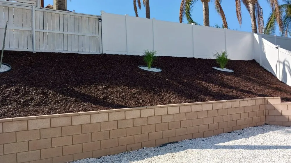 Custom landscape design for beautiful yards in Riverside, CA by Andrew Tree Service