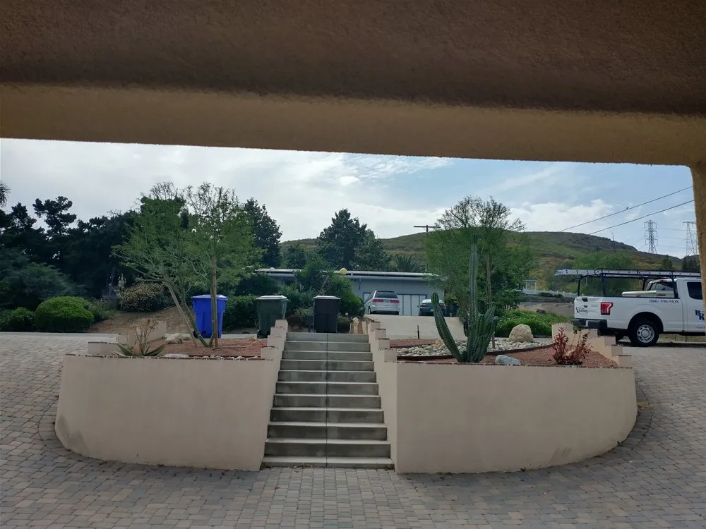 Reliable yard cleanup service for residential properties in Riverside, CA by Andrew Tree Service