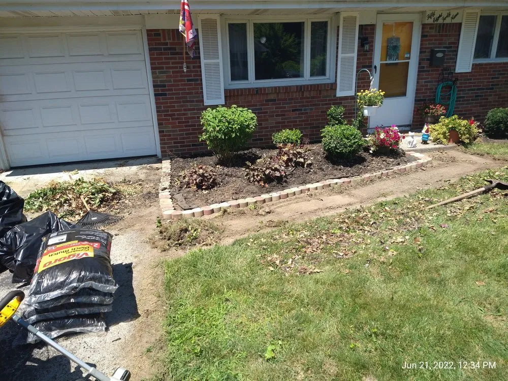 Custom yard maintenance with custom design across Toledo, OH - Andrews Construction