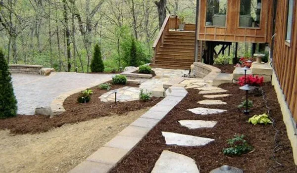 Trusted yard cleanup service experts serving Thayer, IL - Andrews Landscapes Home and Garden Cente