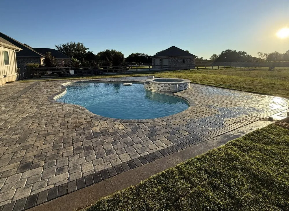 Custom landscaping services experts serving Daphne, AL - Andrews Lawn & Garden