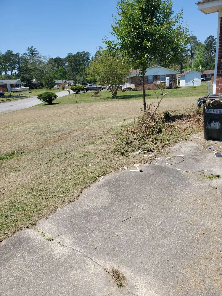 Trusted lawn mowing service with custom design across New Bern, NC - Andrews Logistics