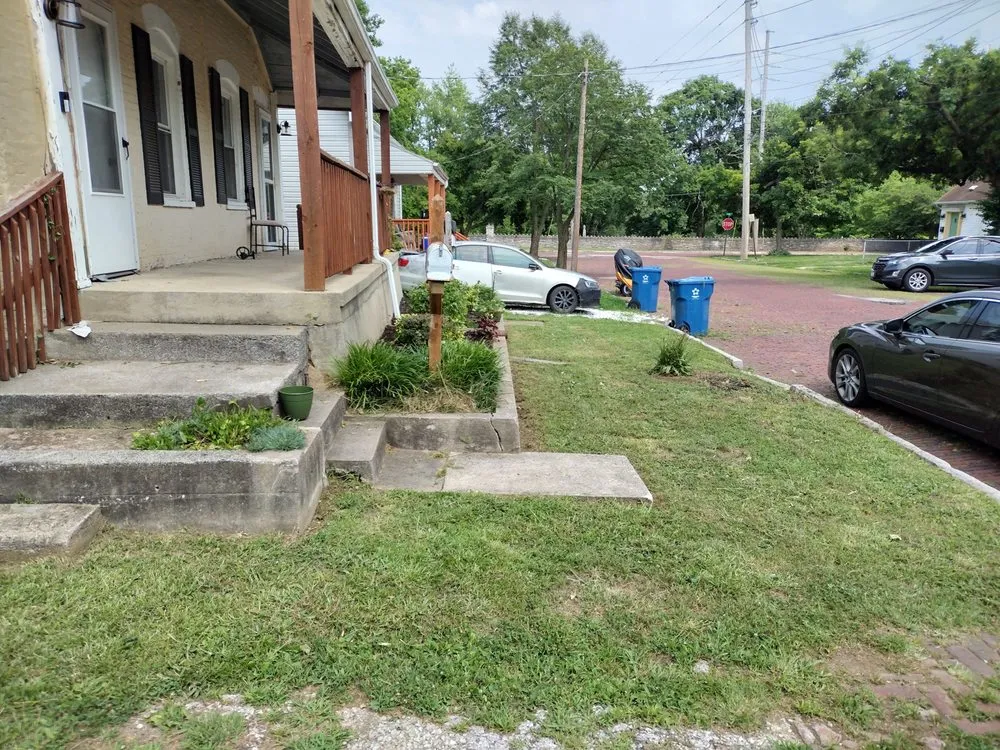 Professional lawn mowing service in Godfrey, IL - Andrews Total Lawncare