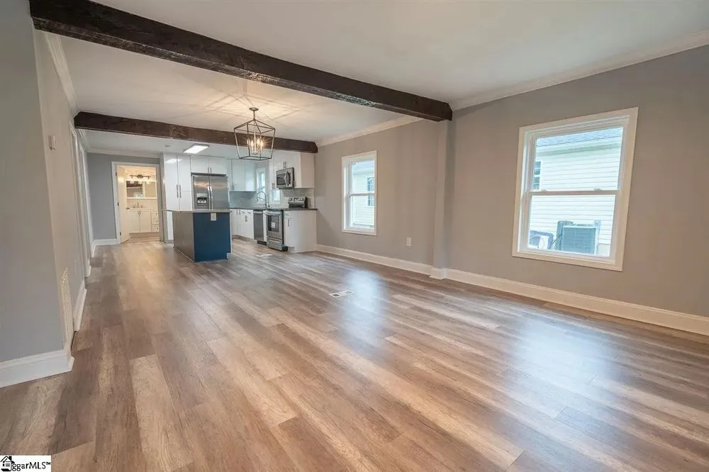 Top-rated yard cleanup service experts serving Seneca, SC - Andrey Homes