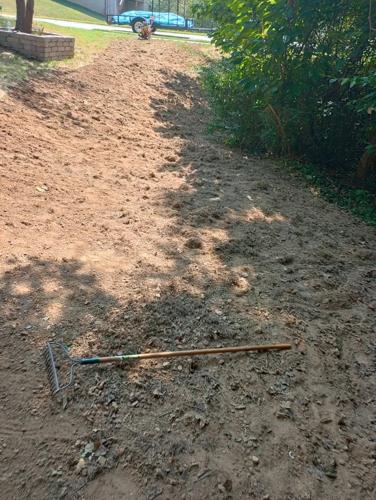 Local outdoor landscaping experts serving Clarksville, TN - Androws Lawn and Landscaping