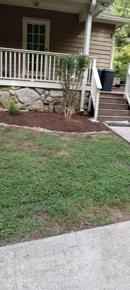 Expert garden landscaping in Clarksville, TN - Androws Lawn and Landscaping