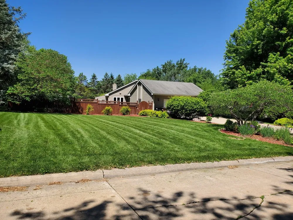 Affordable yard maintenance in Dallas Center, IA by Andy's Neighborhood Lawncare