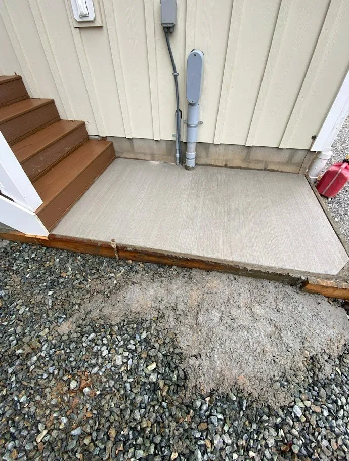 Local lawn mowing service for outdoor upgrades across Baltimore, MD - Angel Heriberto Landscaping