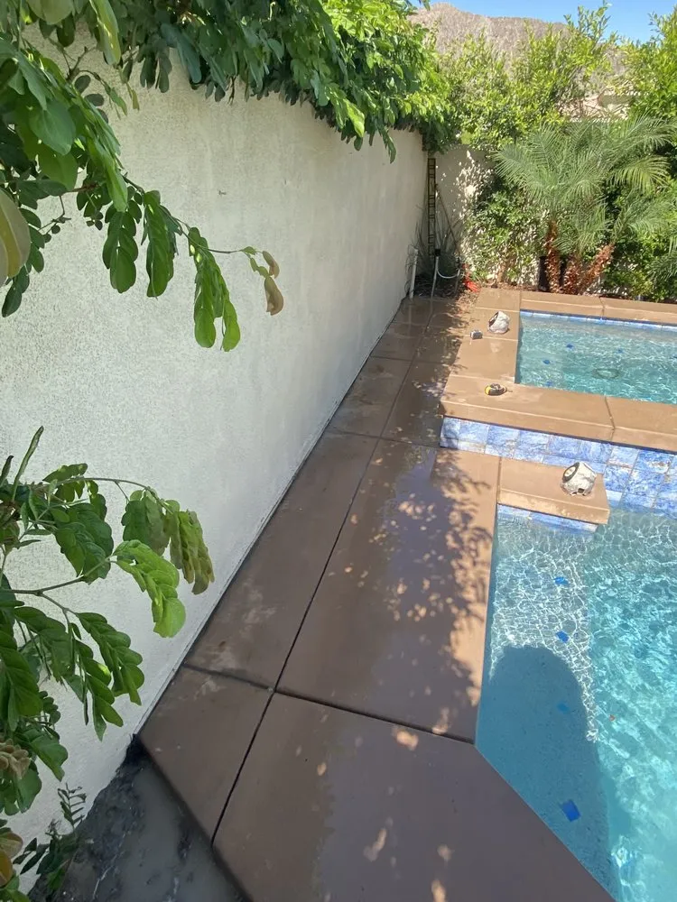 Trusted lawn mowing service in Thousand Palms, CA - Angel Herrera Landscaping