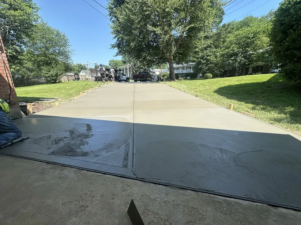 Affordable lawn mowing service in Falls Church, VA - Angel Landscaping and Masonry LLc