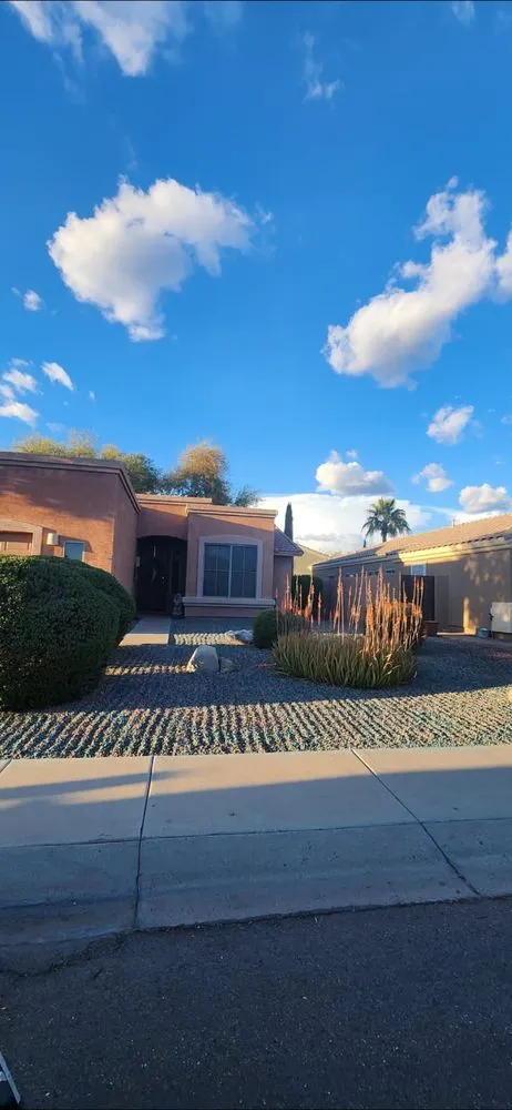 Professional garden landscaping in Phoenix, AZ by Angel Landscaping