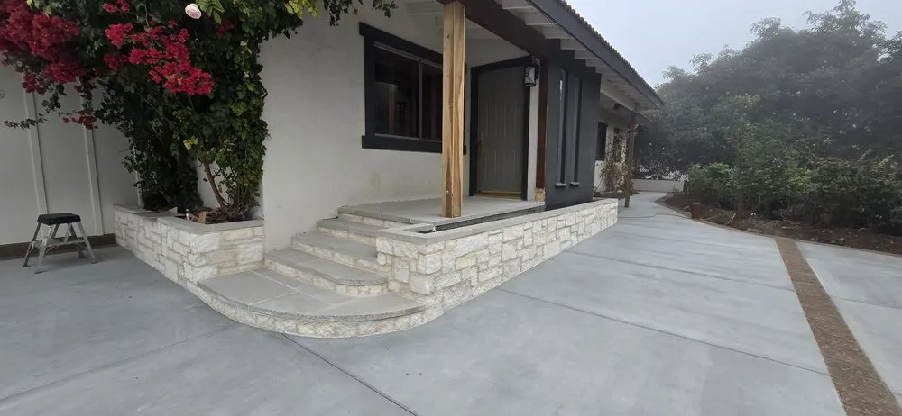 Expert residential landscaping experts serving Pomona, CA - Angeles Landscaping and Construction