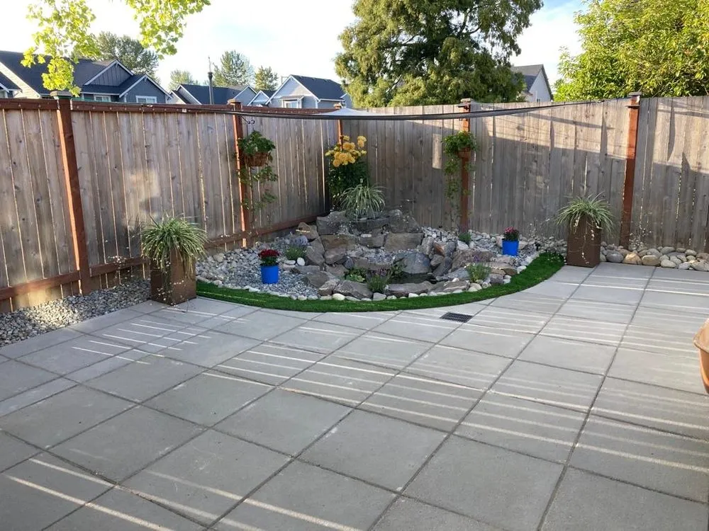 Local outdoor landscaping in Auburn, WA by Angeles Landscaping