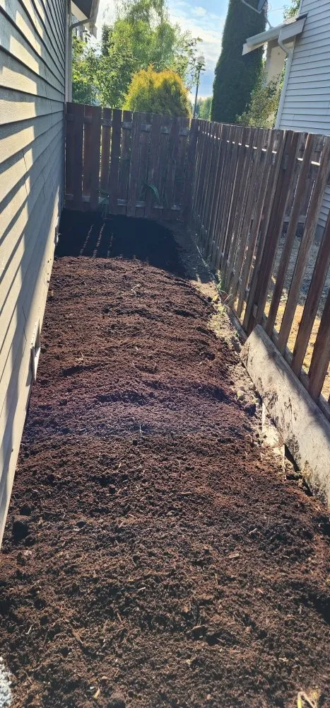 Professional lawn mowing service in Marysville, WA by Angeles Landscaping