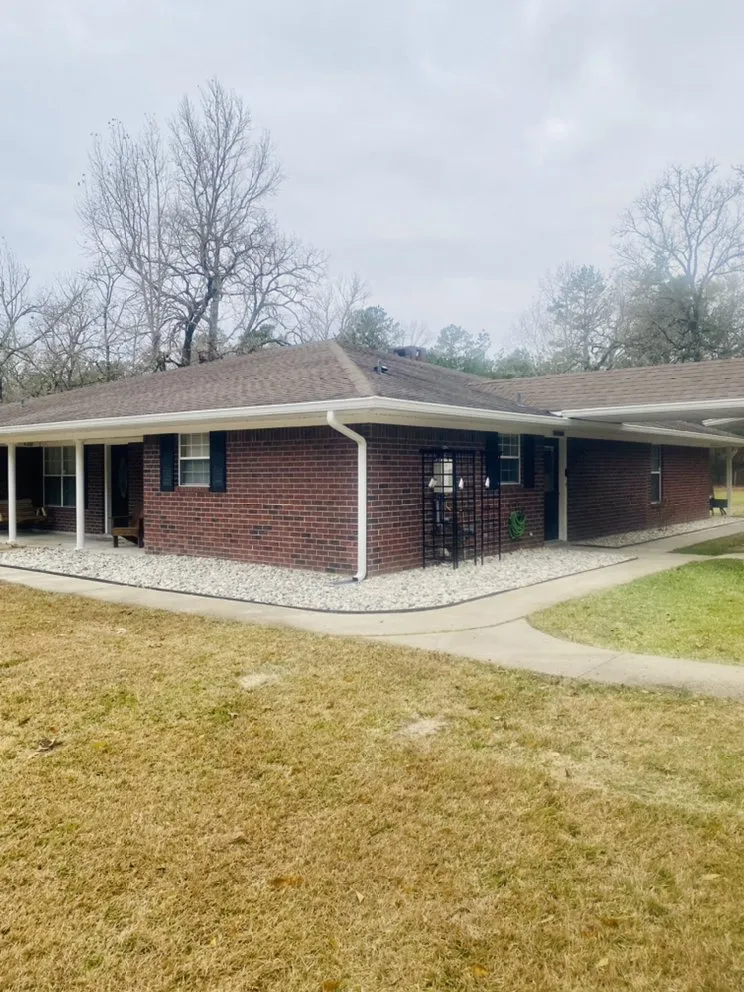 Custom landscape design experts serving Huntington, TX - Angelina Landscaping