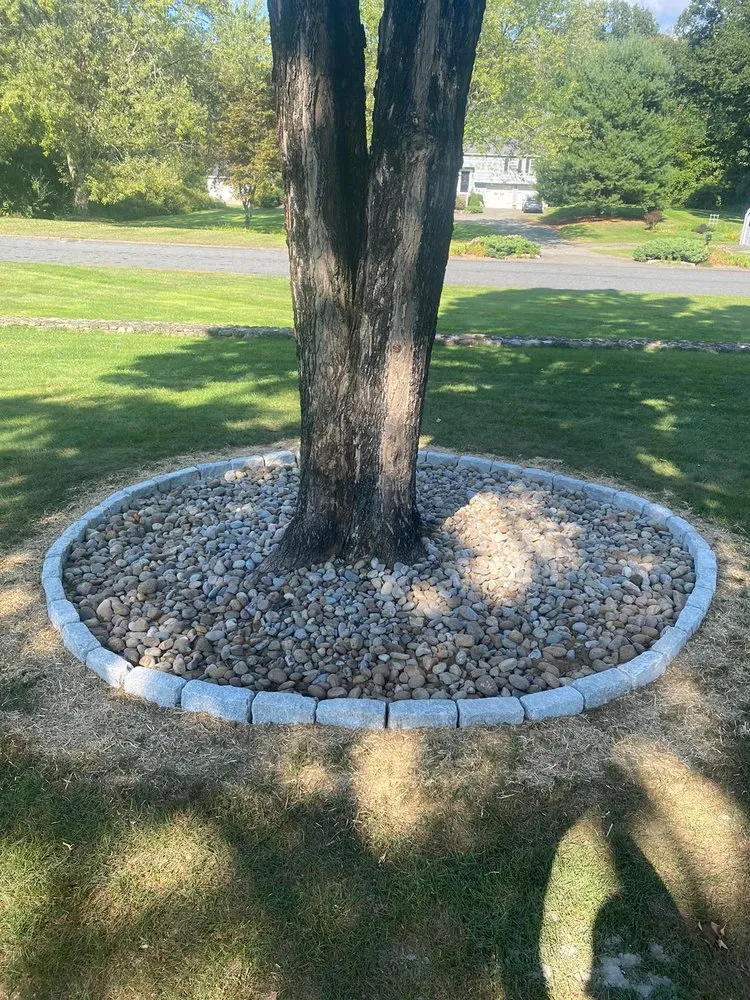 Local lawn mowing service experts serving Pleasant Valley, NY - Angelina's General Construction