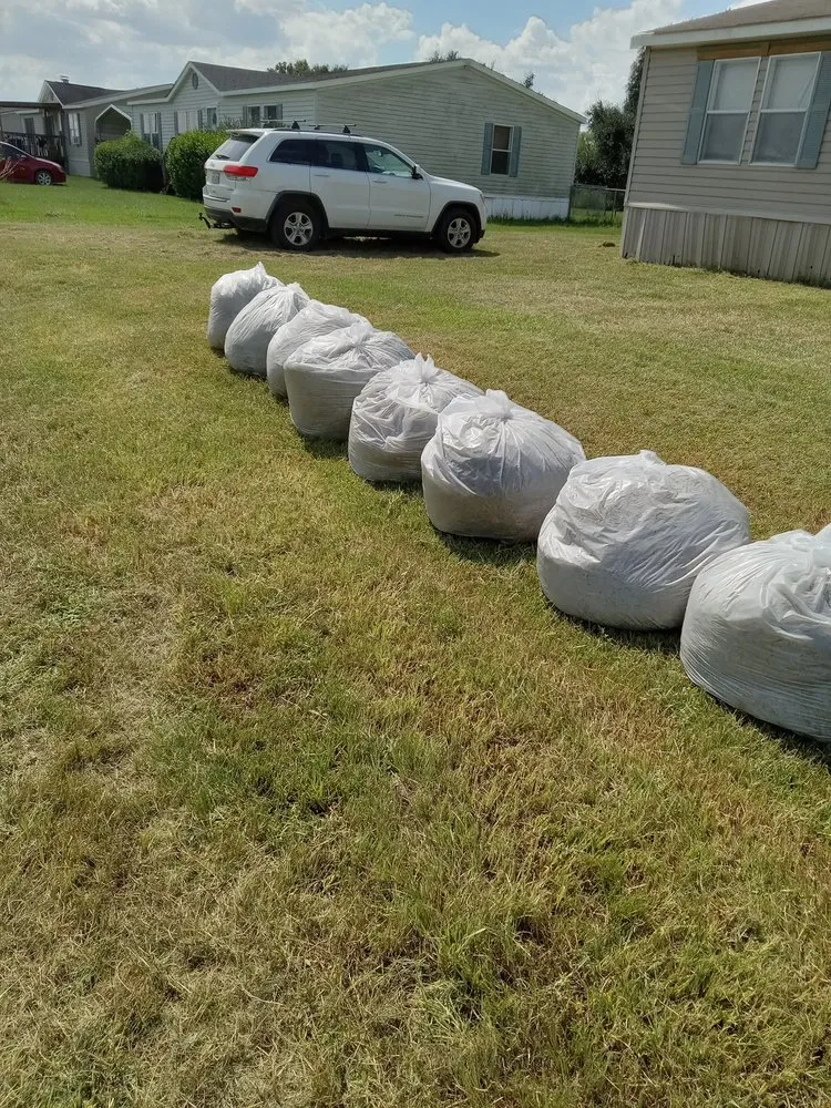 Custom landscaping services with custom design in Lafayette, LA by Angelles Lawn, Tree and Pressure Washing