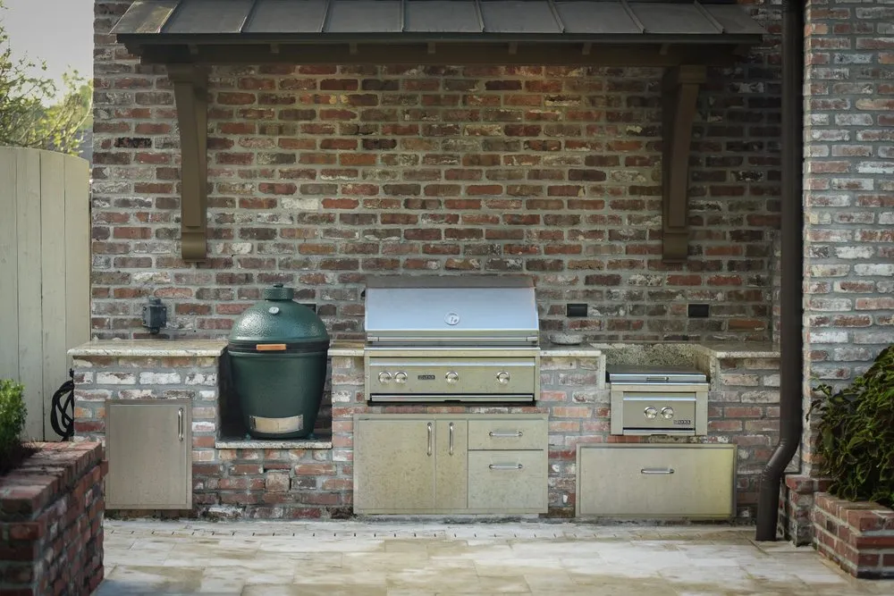 Custom garden landscaping experts serving Baton Rouge, LA - Angelo's Landscape Group