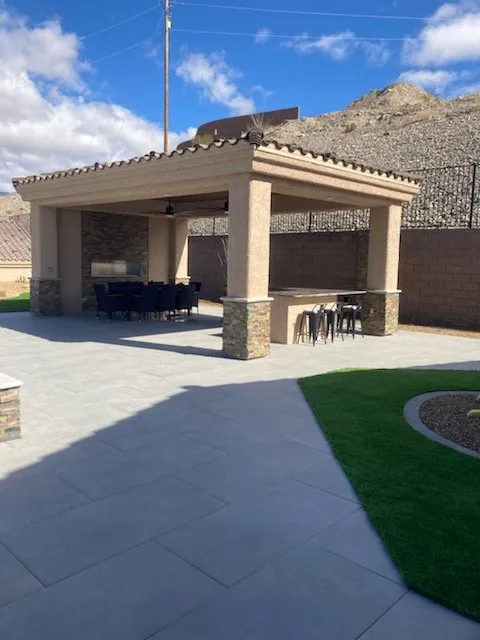 Affordable lawn care service experts serving Lake Havasu City, AZ - Angel's Creative Landscaping