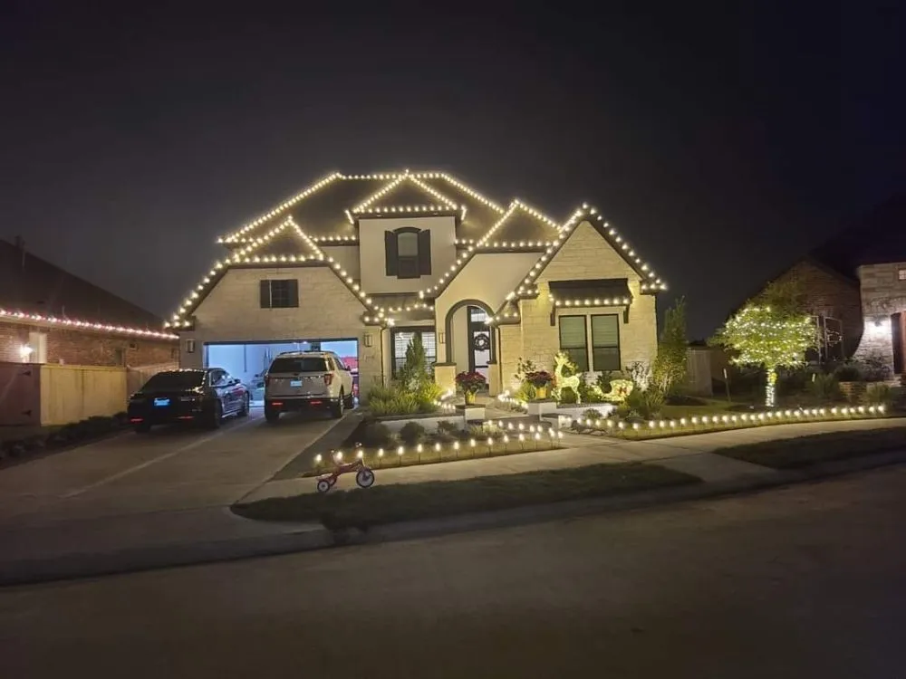 Reliable lawn mowing service in Houston, TX - Angel's Garden Lawn & Landscape