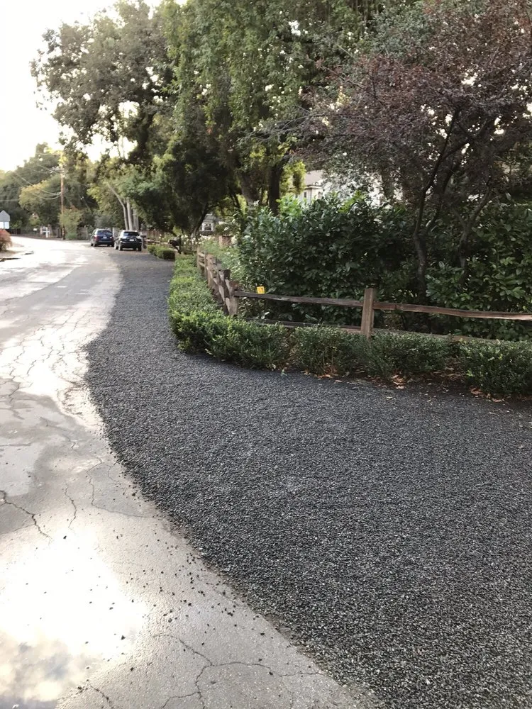 Professional yard maintenance for homes across Menlo Park, CA - Angel's Gardening Service MB