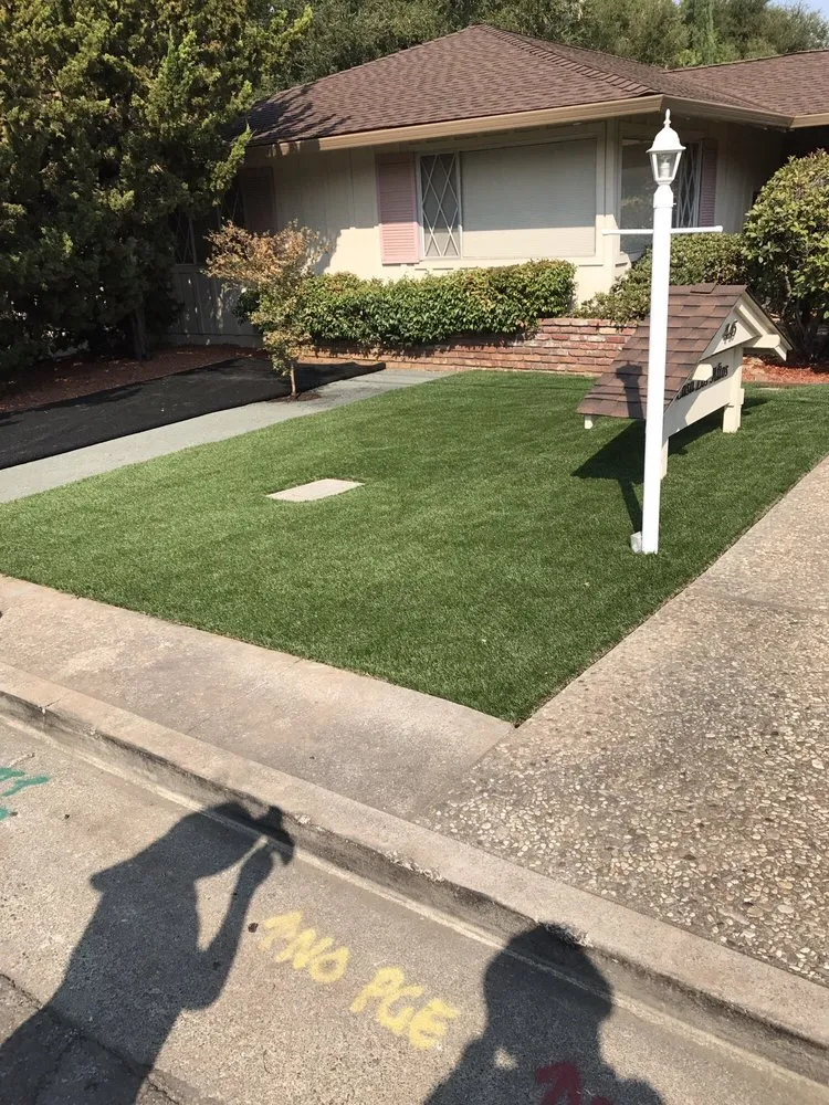 Affordable garden landscaping for year-round maintenance across Menlo Park, CA - Angel's Gardening Service MB