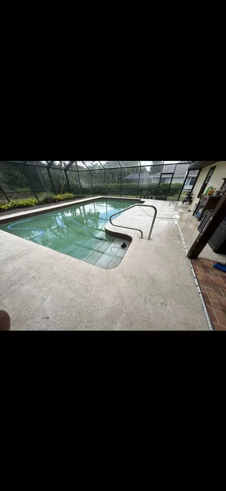 Reliable landscaping services for residential properties in Fort Pierce, FL by Angel’s High Quality Cleans