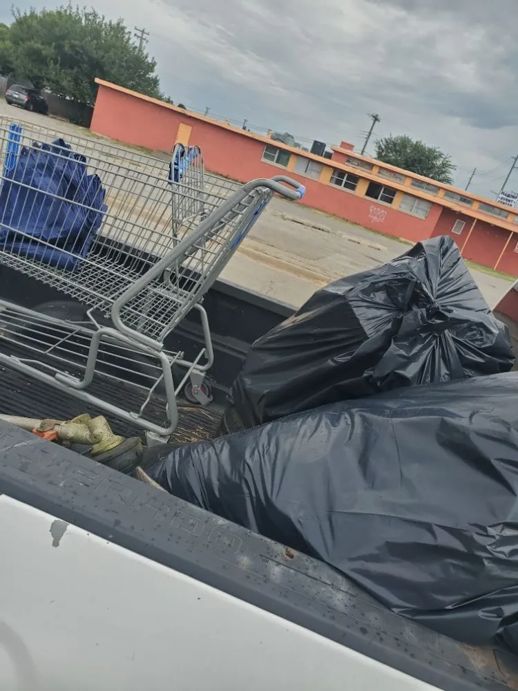 Local outdoor landscaping experts serving Oklahoma City, OK - Angels Junk Removal