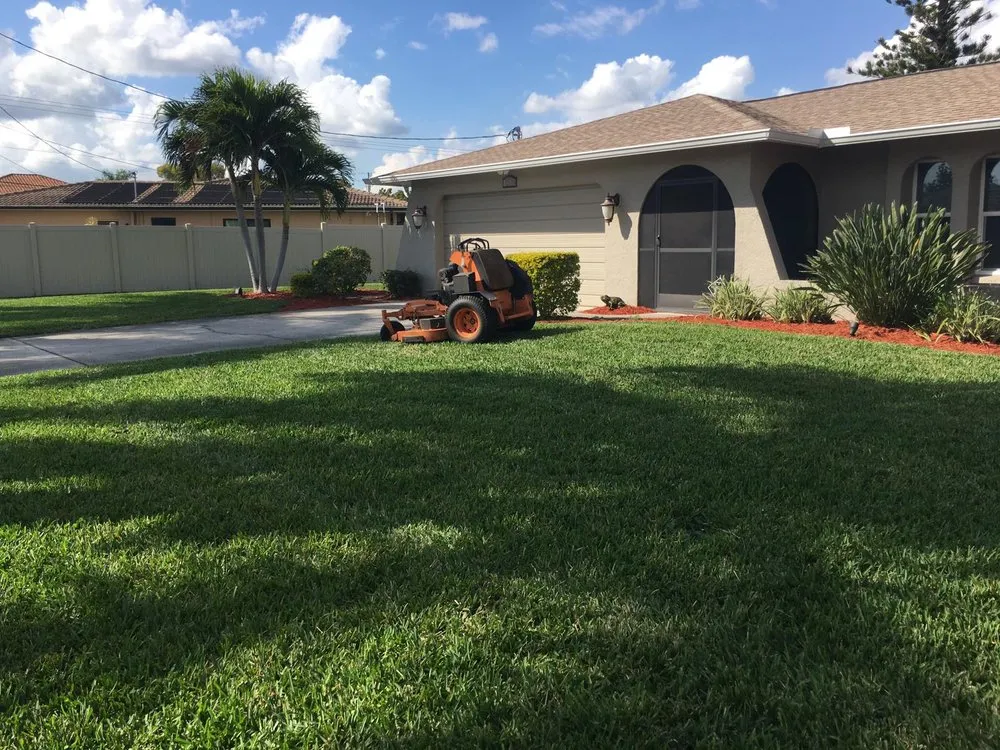 Expert garden landscaping experts serving Lehigh Acres, FL - Angel's Landscaping & Lawn Services