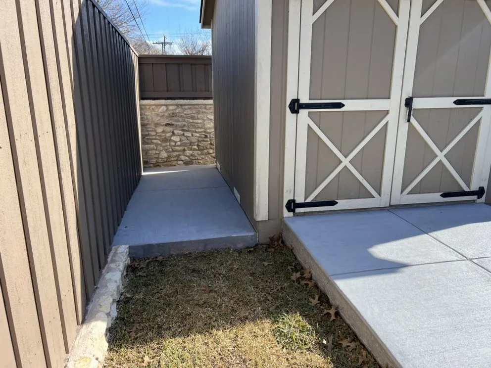 Professional outdoor landscaping for homes across Joshua, TX - Angels Landscaping and Construction