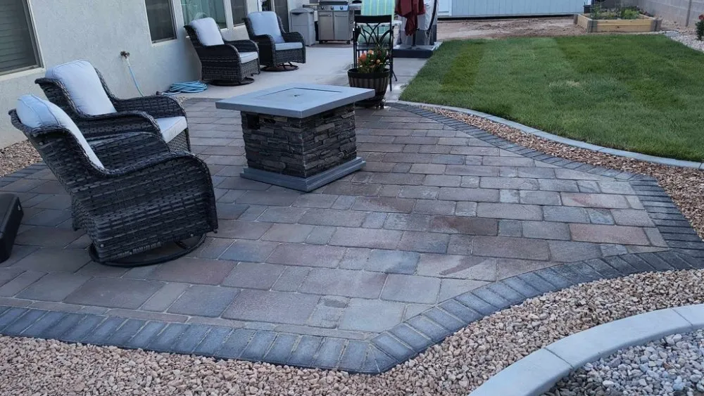 Expert lawn mowing service in Washington, UT - Angel's Landscaping and Curbing