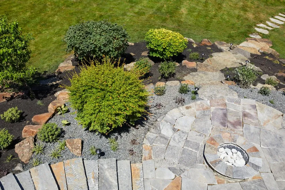 Top-rated yard maintenance experts serving Indianapolis, IN - Angels Landscaping