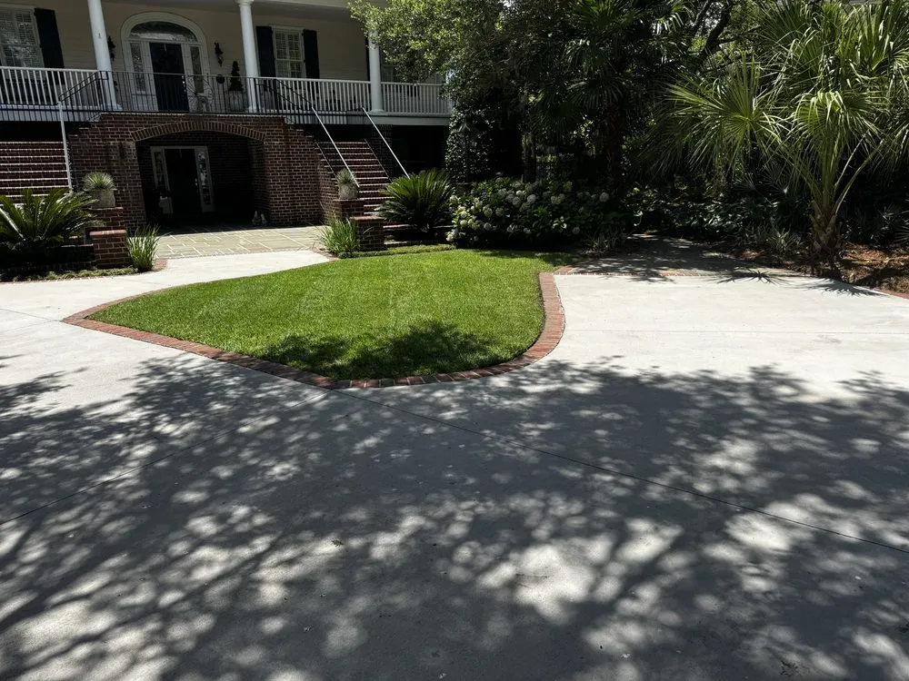 Top-rated landscape installation experts serving Johns Island, SC - Angel’s Landscaping