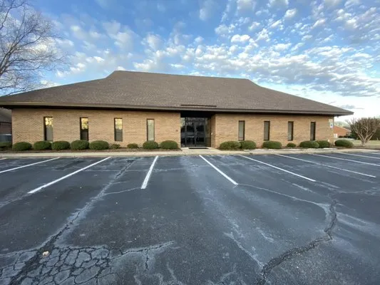 Angel’s Lawn Care And Landscape Logo