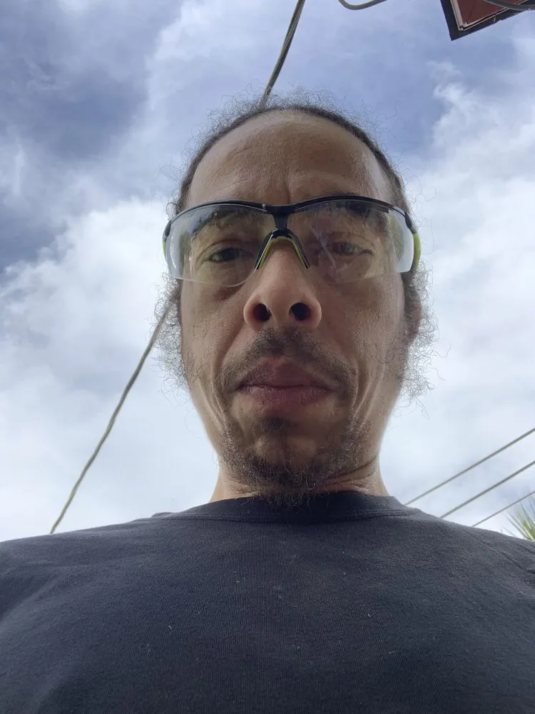 Affordable yard maintenance experts serving San Antonio, TX - Angels Lawn Care Services & Power Washing