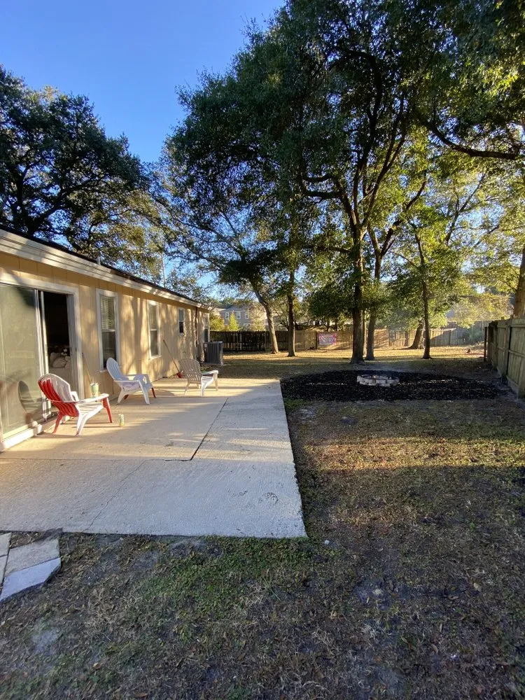 Local landscaping services with custom design in Jacksonville, FL by Angel’s Lawn Service