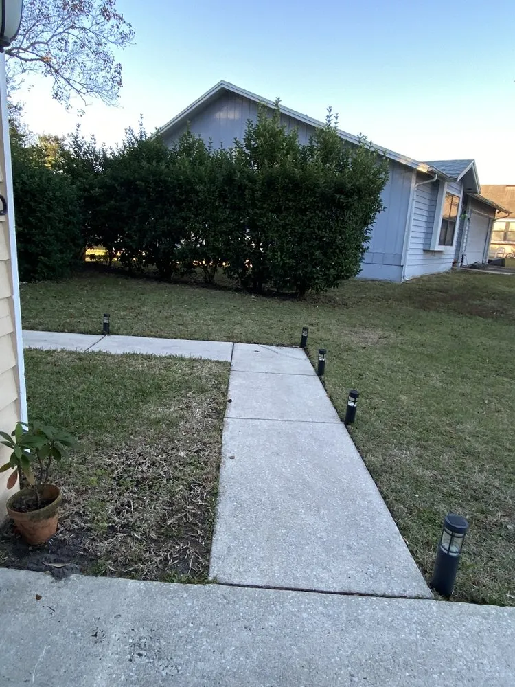 Trusted lawn care service in Jacksonville, FL - Angel’s Lawn Service